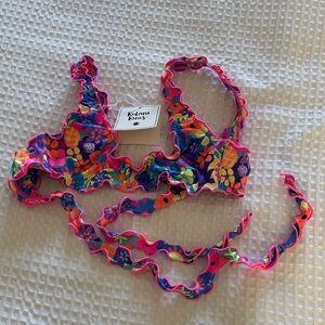 Kulani Kinis Pink Floral Hawaiian Chase The Sun Bikini Top Women’s Size Small